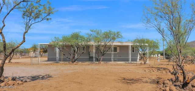 44015 N 12TH Street, New River, AZ 85087