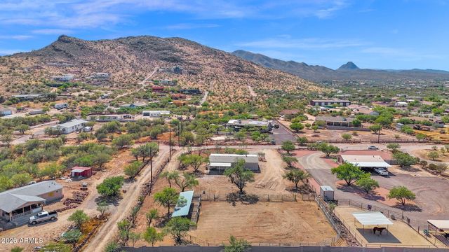44015 N 12TH Street, New River, AZ 85087