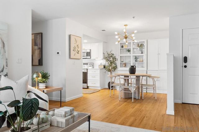 909 Sutter St 105, San Diego, CA 92103