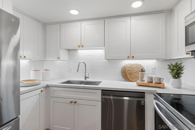 909 Sutter St 105, San Diego, CA 92103