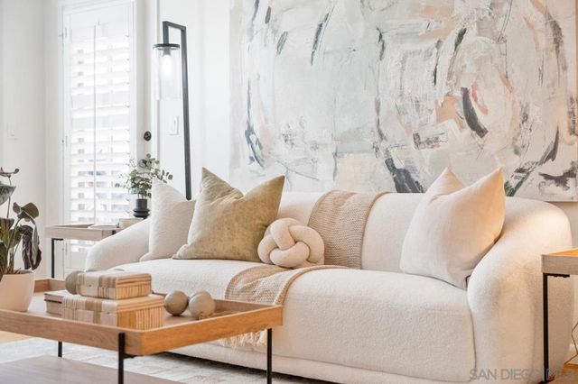 909 Sutter St 105, San Diego, CA 92103