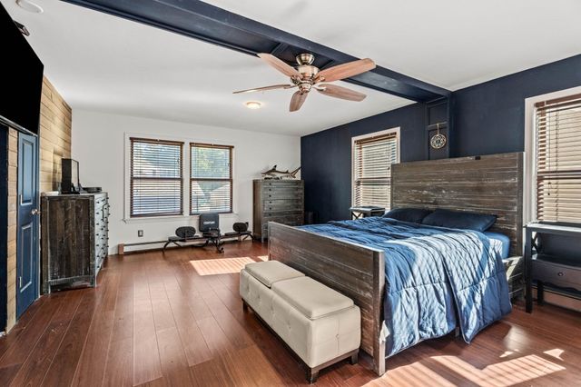91 Currier St, Methuen, MA 01844