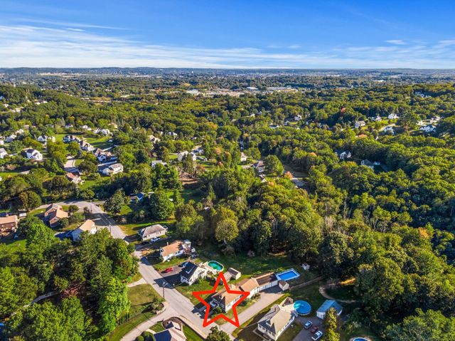91 Currier St, Methuen, MA 01844
