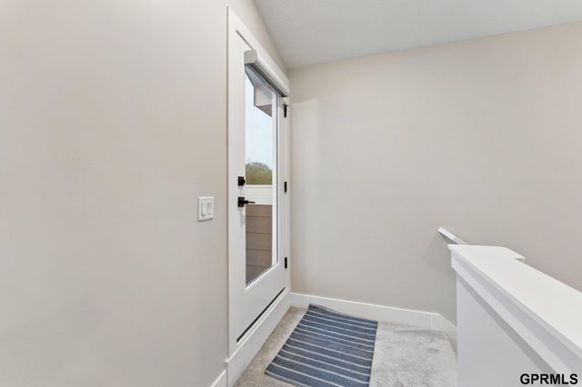 1911 Dahlman Rows Plaza, Omaha, NE 68108
