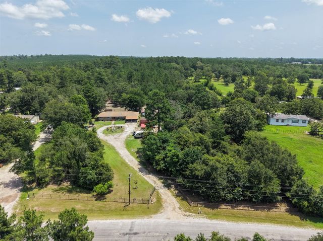 109 Didlake Road, Huntsville, TX 77340