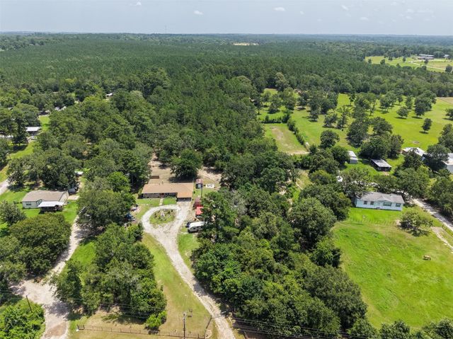109 Didlake Road, Huntsville, TX 77340