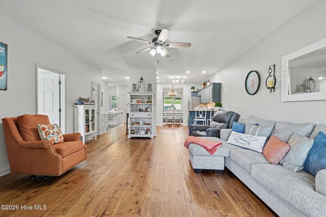 209b N Berrong Street, Hiawassee, GA 30546
