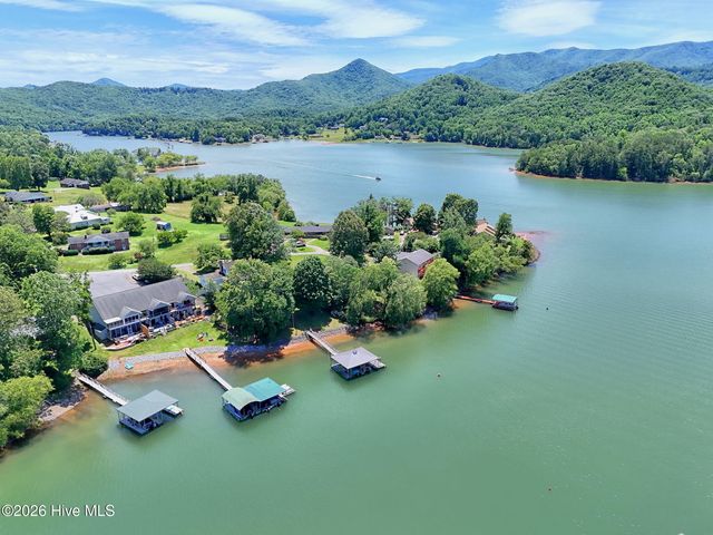 209b N Berrong Street, Hiawassee, GA 30546