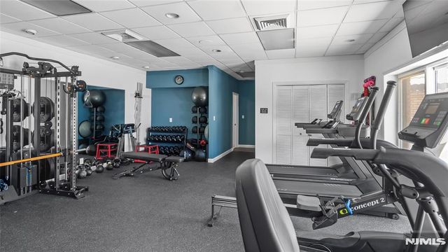 300 Gorge Road 2, Cliffside Park, NJ 07010
