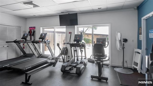 300 Gorge Road 2, Cliffside Park, NJ 07010