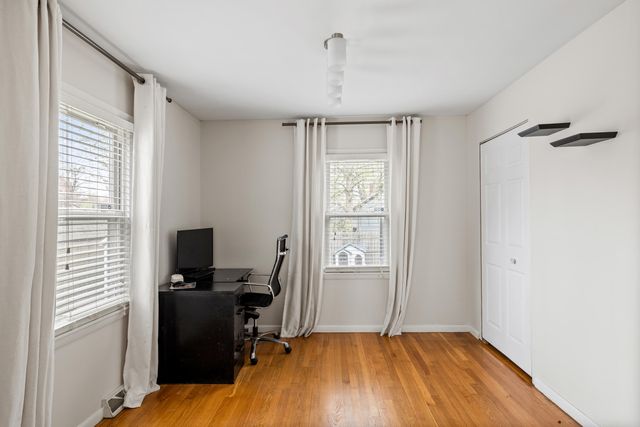 1102 W 14th Street, La Porte, IN 46350