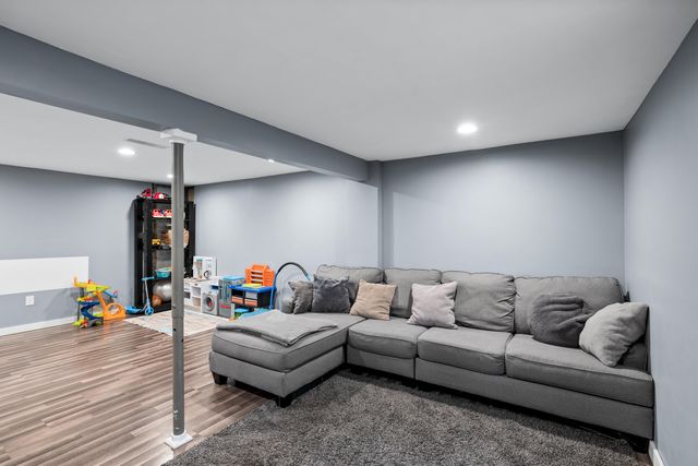 1102 W 14th Street, La Porte, IN 46350