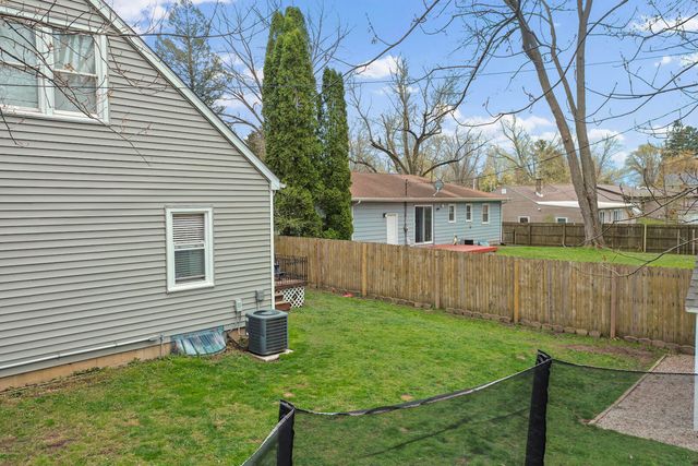 1102 W 14th Street, La Porte, IN 46350