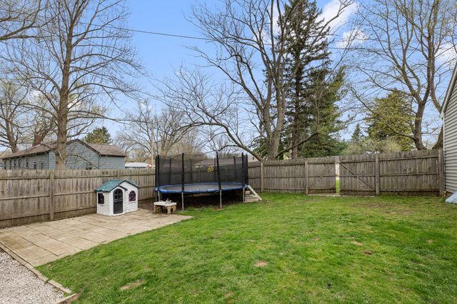 1102 W 14th Street, La Porte, IN 46350