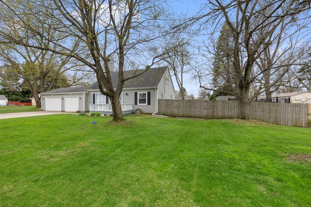 1102 W 14th Street, La Porte, IN 46350