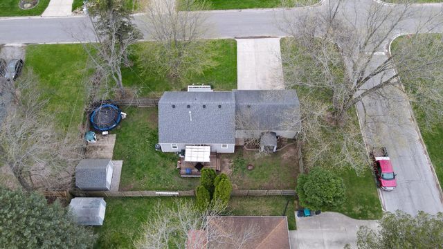 1102 W 14th Street, La Porte, IN 46350