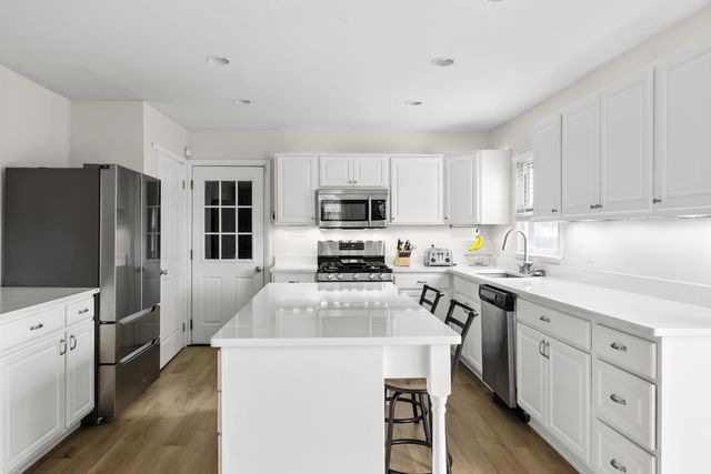 1102 W 14th Street, La Porte, IN 46350