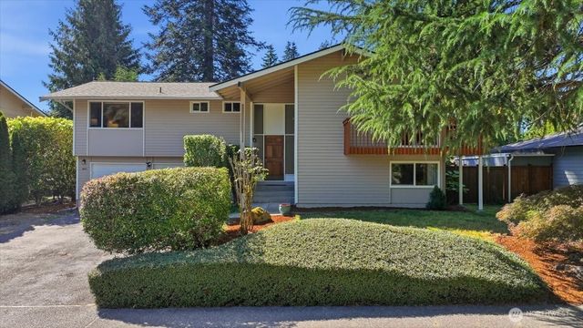 1801 Anacortes Avenue NE, Renton, WA 98059