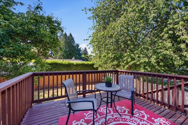 1801 Anacortes Avenue NE, Renton, WA 98059