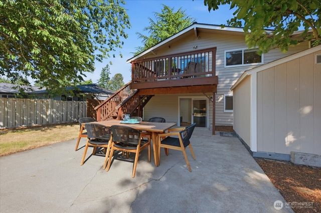 1801 Anacortes Avenue NE, Renton, WA 98059