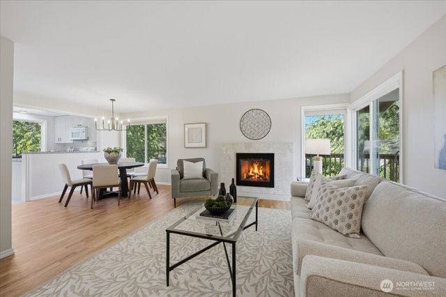 1801 Anacortes Avenue NE, Renton, WA 98059