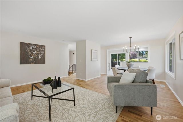 1801 Anacortes Avenue NE, Renton, WA 98059