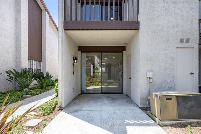 319 Molokai Drive, Placentia, CA 92870