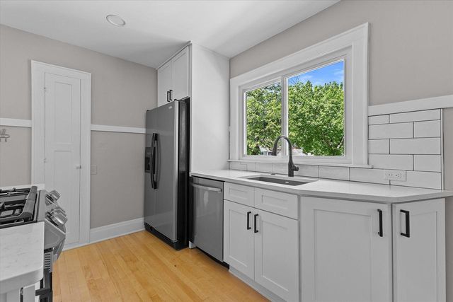 6431 Vista AVENUE, Wauwatosa, WI 53213