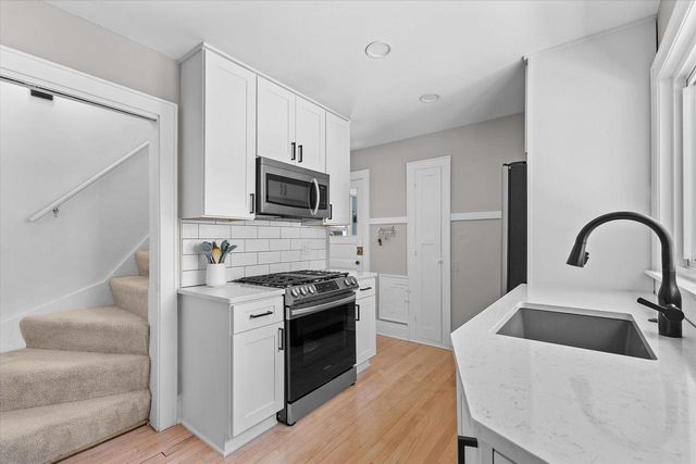 6431 Vista AVENUE, Wauwatosa, WI 53213