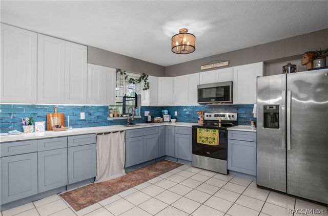 5160 S Running Brook Drive, Homosassa, FL 34448