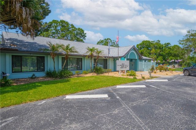 5160 S Running Brook Drive, Homosassa, FL 34448