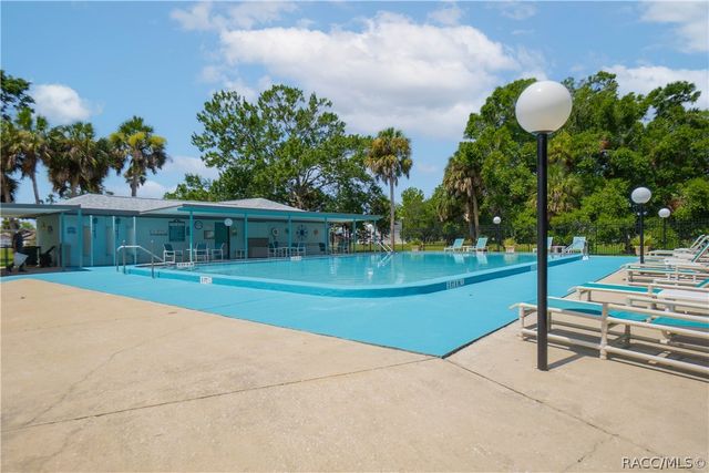 5160 S Running Brook Drive, Homosassa, FL 34448