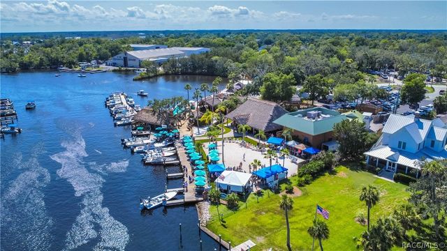 5160 S Running Brook Drive, Homosassa, FL 34448