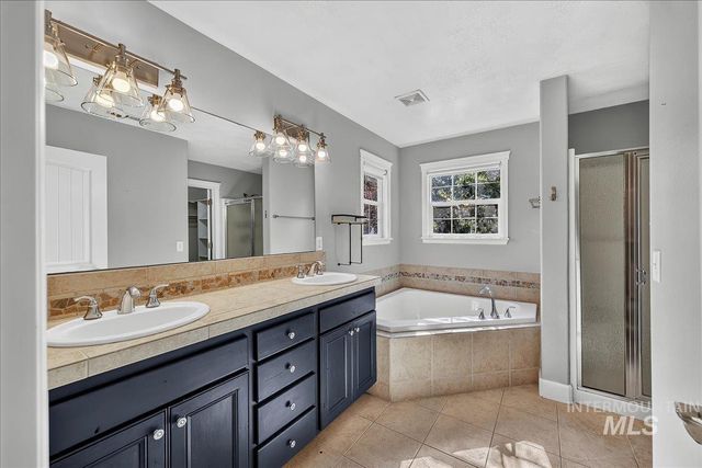 1210 W Cobblefield, Meridian, ID 83646