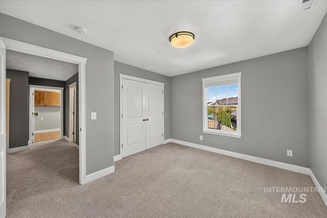 1210 W Cobblefield, Meridian, ID 83646