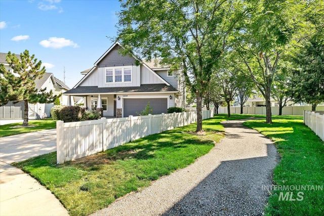 1210 W Cobblefield, Meridian, ID 83646