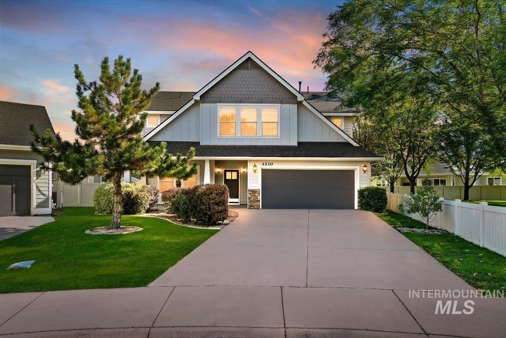 1210 W Cobblefield, Meridian, ID 83646