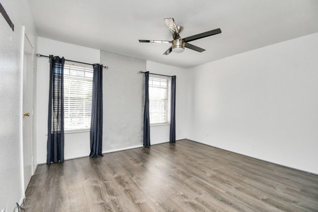 11002 Hammerly Boulevard 12, Houston, TX 77043