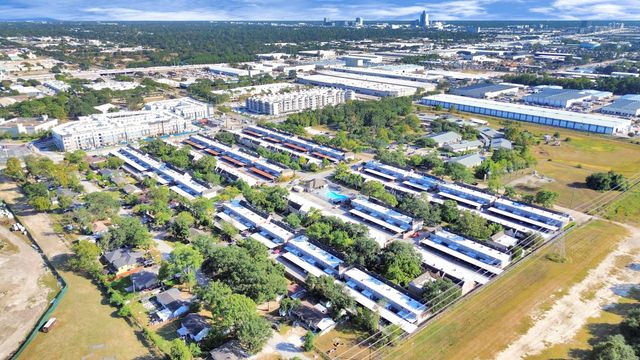 11002 Hammerly Boulevard 12, Houston, TX 77043