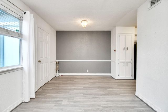 11002 Hammerly Boulevard 12, Houston, TX 77043