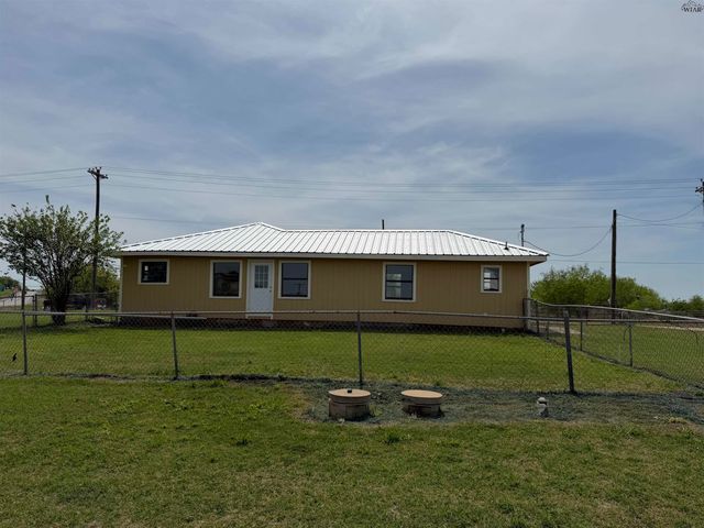 1346 POLK ROAD, Bowie, TX 76230