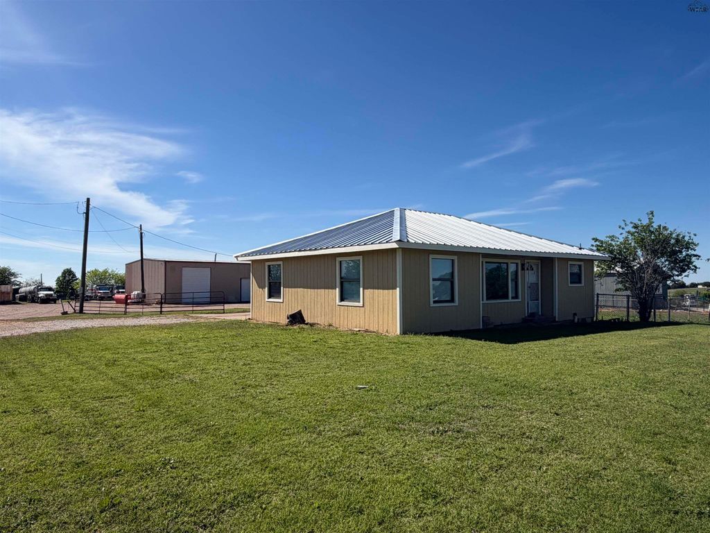 1346 POLK ROAD, Bowie, TX 76230
