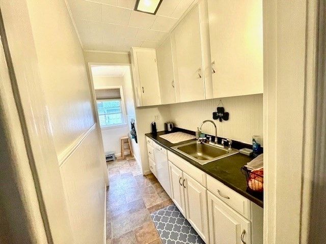 7 Ekman St, Worcester, MA 01607