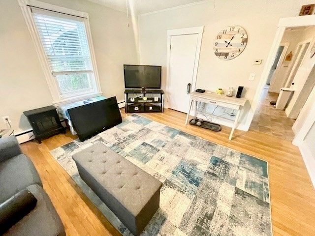 7 Ekman St, Worcester, MA 01607