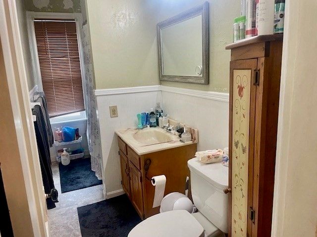 7 Ekman St, Worcester, MA 01607