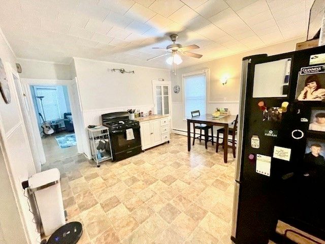 7 Ekman St, Worcester, MA 01607