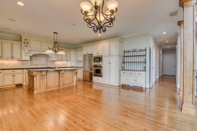 837 RIVER BLUFF Road, North Augusta, SC 29841