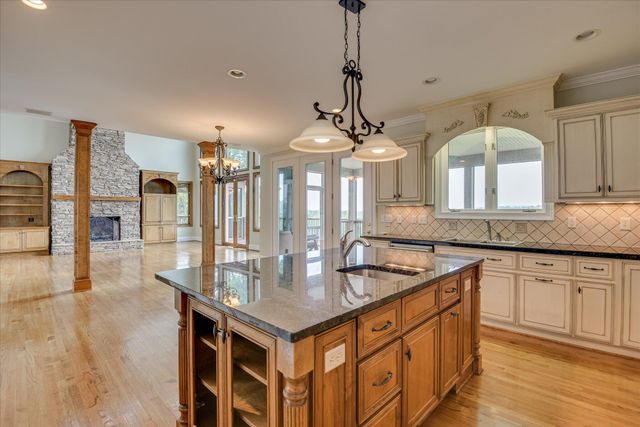 837 RIVER BLUFF Road, North Augusta, SC 29841