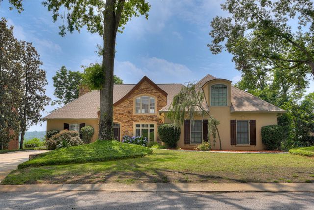 837 RIVER BLUFF Road, North Augusta, SC 29841