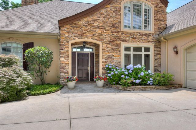 837 RIVER BLUFF Road, North Augusta, SC 29841